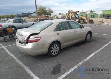 2007 Toyota Camry Hybrid z USA, uszkodzony, nr VIN JTNBB46K673038128